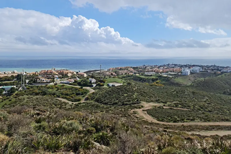 Hiking trail right next to Casa Agnethe