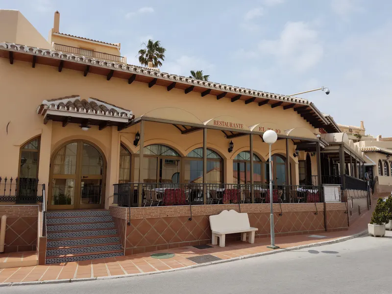 Zacary's restaurant, 70 metres from the house